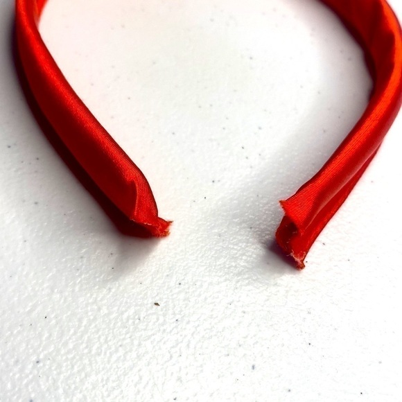 VALENTINES HEART HEADBAND - Picture 2 of 5